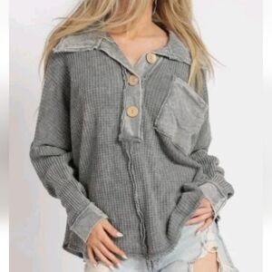 Blue Buttercup USA Lagenlook Oversized Waffle Knit Tunic Top Gray Mineral Washed